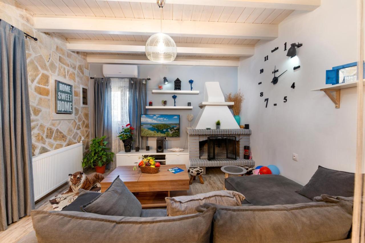 Villa Hara Luxury House à Gaios Extérieur photo
