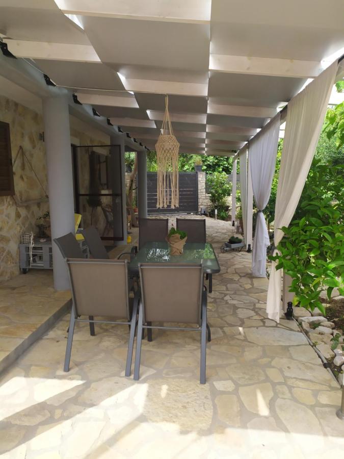 Villa Hara Luxury House à Gaios Extérieur photo